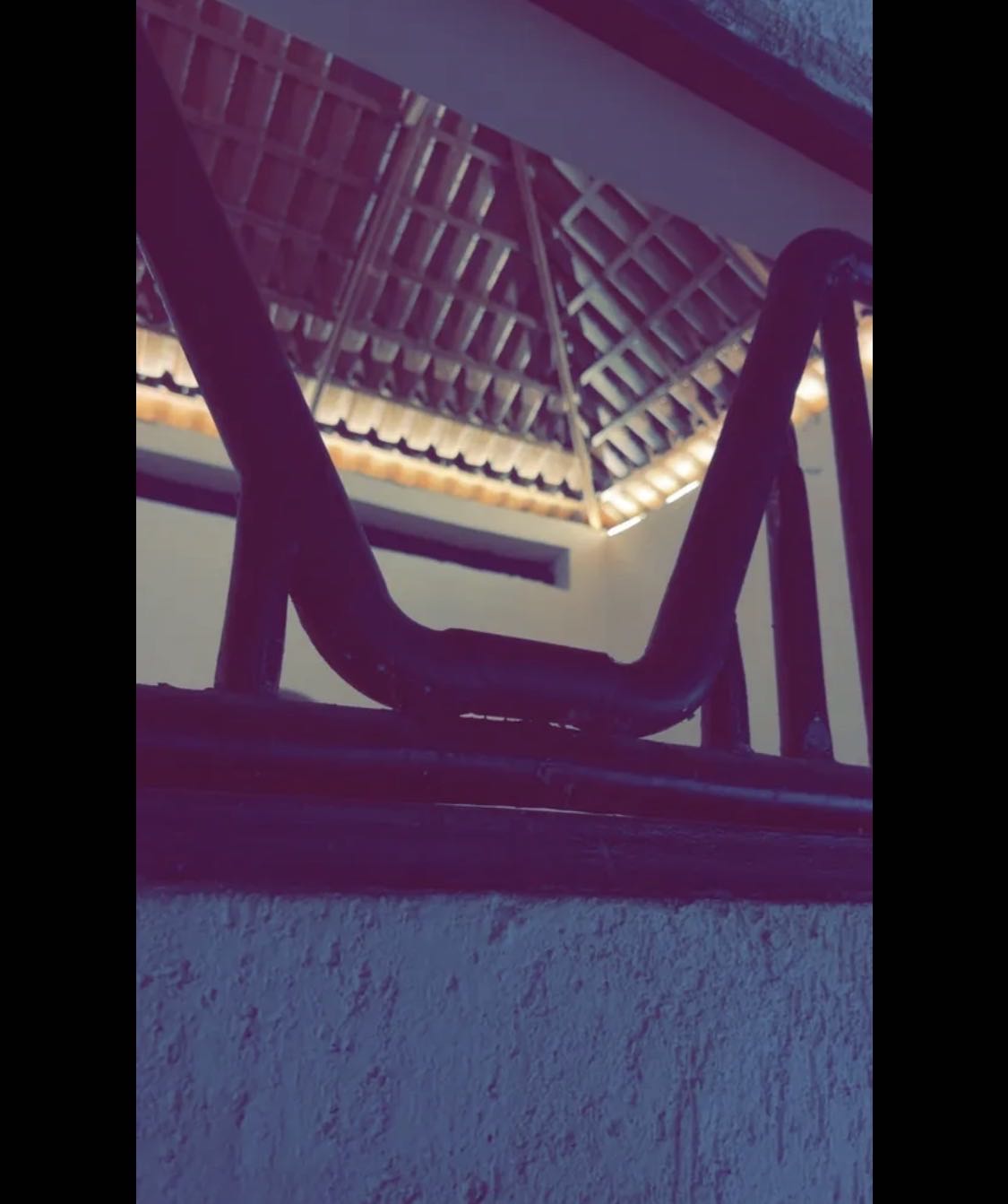 مربط خيل حديث