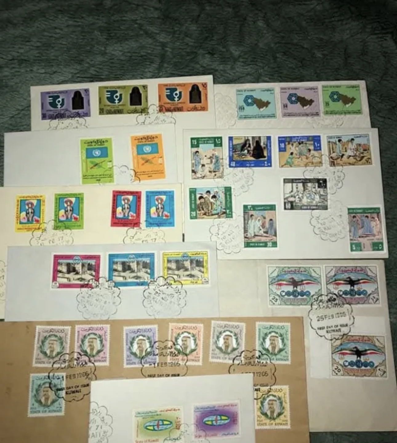 طوابع قديمة و نادره ل دولة الكويت منذ 1970