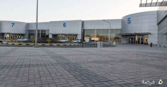 مطلوب موظفه للعمل في معرض