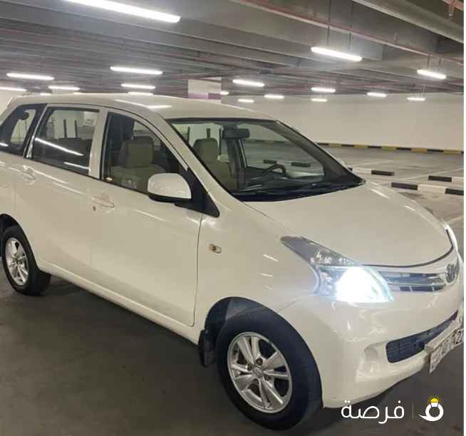 سيارتين للبيع كل سياره لها سعر فورتنر 2006 اربع سلندر بحاله جيده افانزا 2015 بحاله جيده ماشي 194