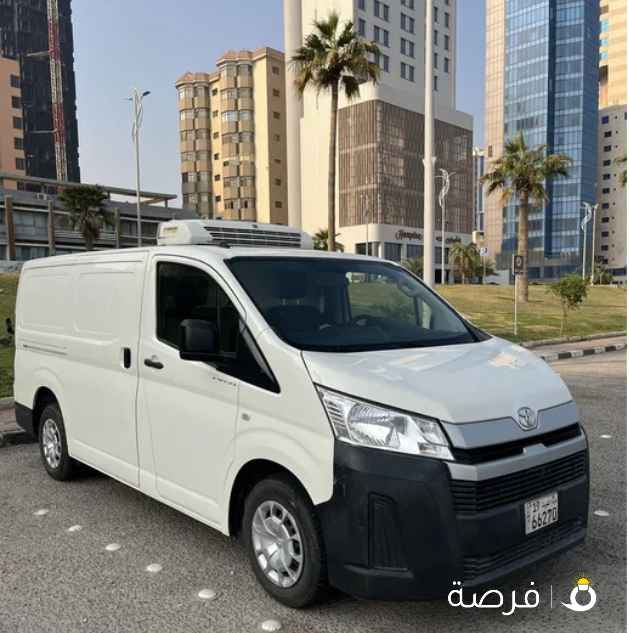 للبيع باص هايس قير عادي موديل 2021 ثلاجه بحالة جدا ممتازة شرط الفحص بالكامل