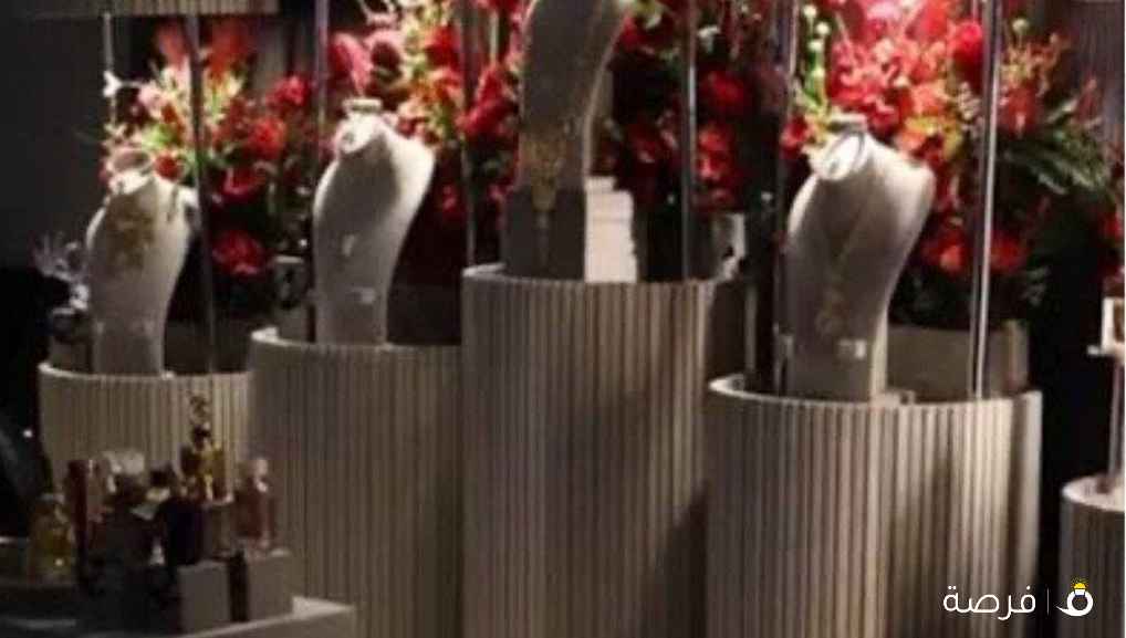 مطلوب موظفه خبره بتصميم الدزات