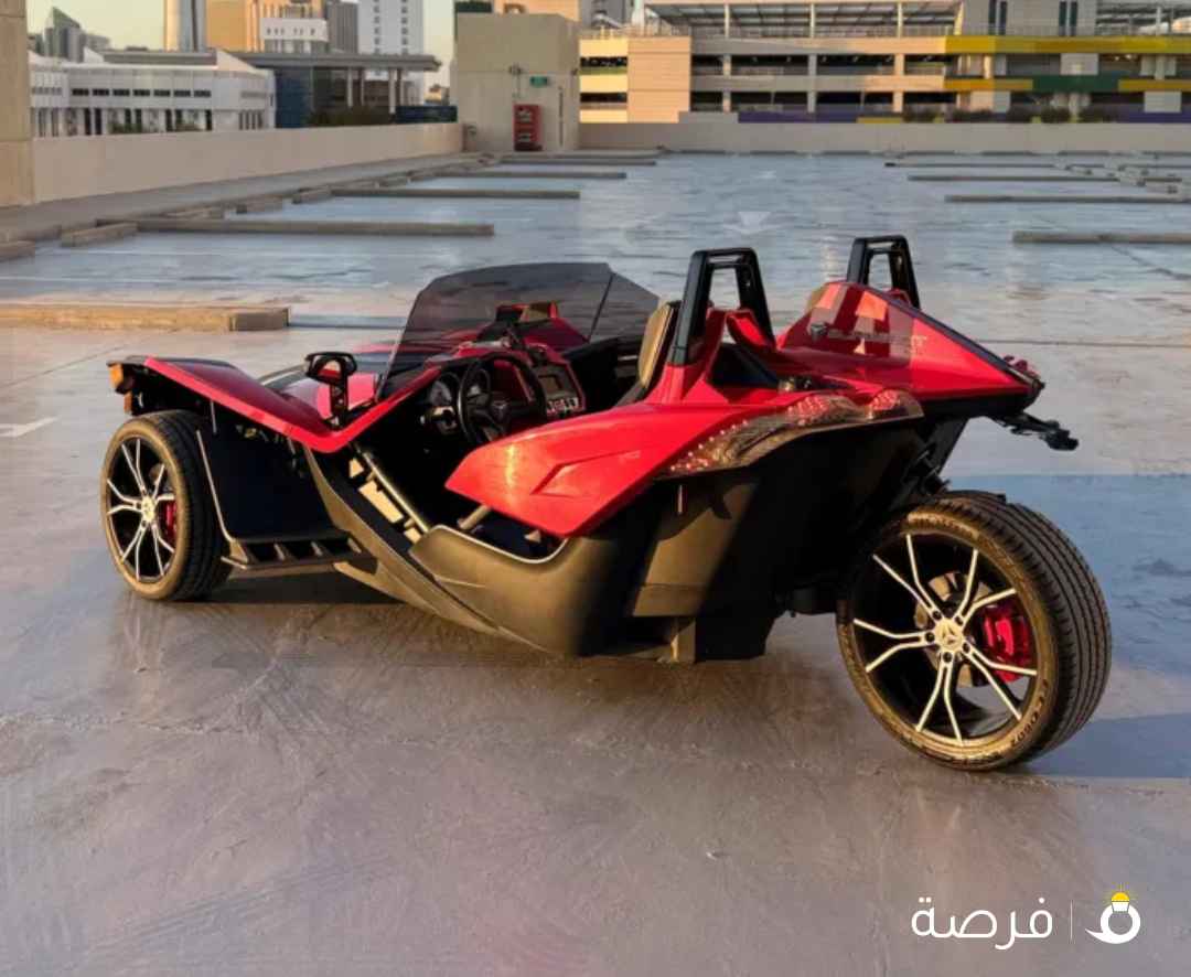 بورلايس Slingshot SL // 2015 سياره مخزنه