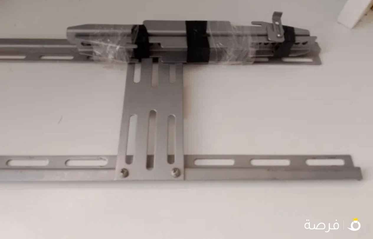 ستاند تلفزيون بحاله ممتازه