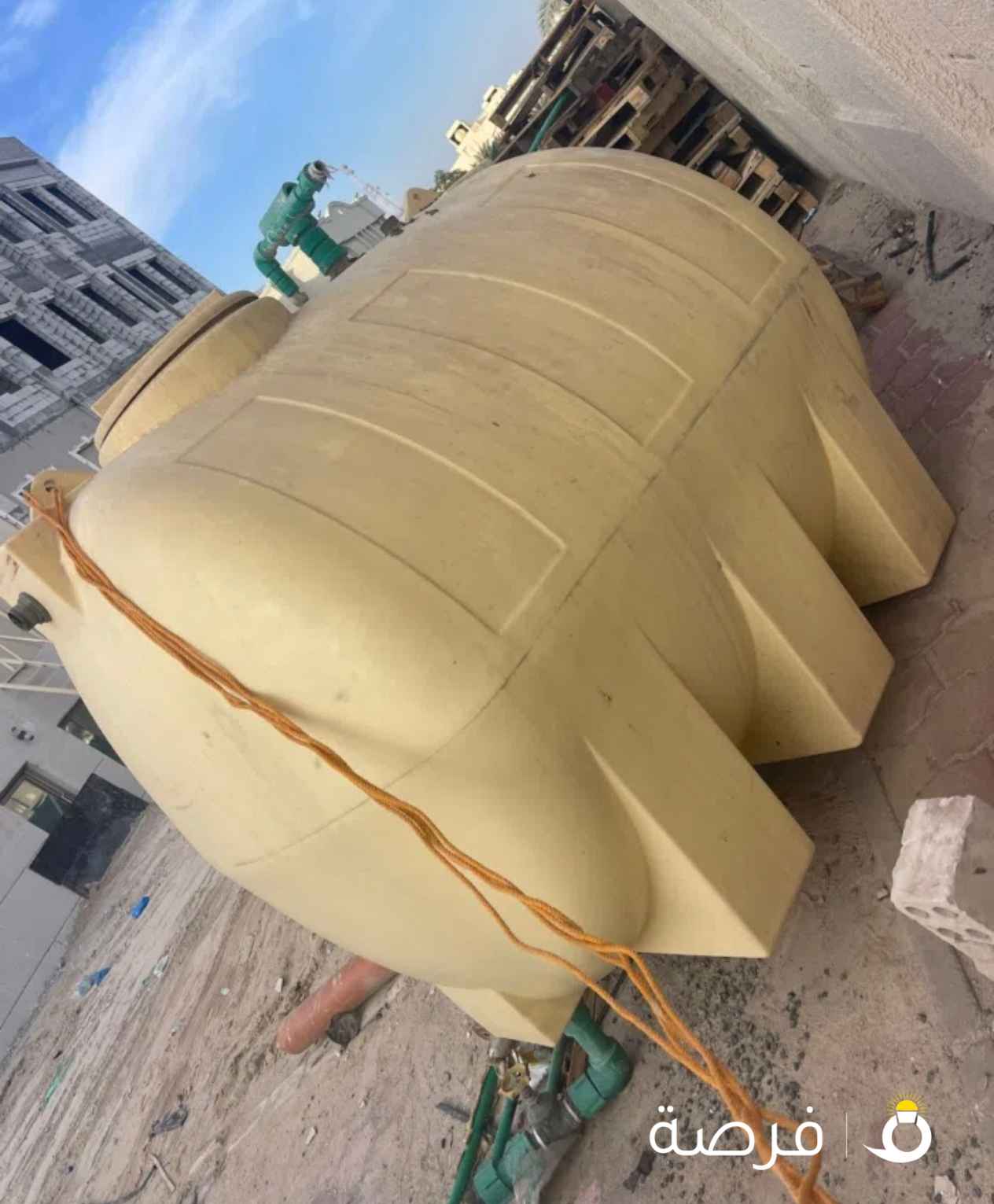 للبيع خزان حجم10000