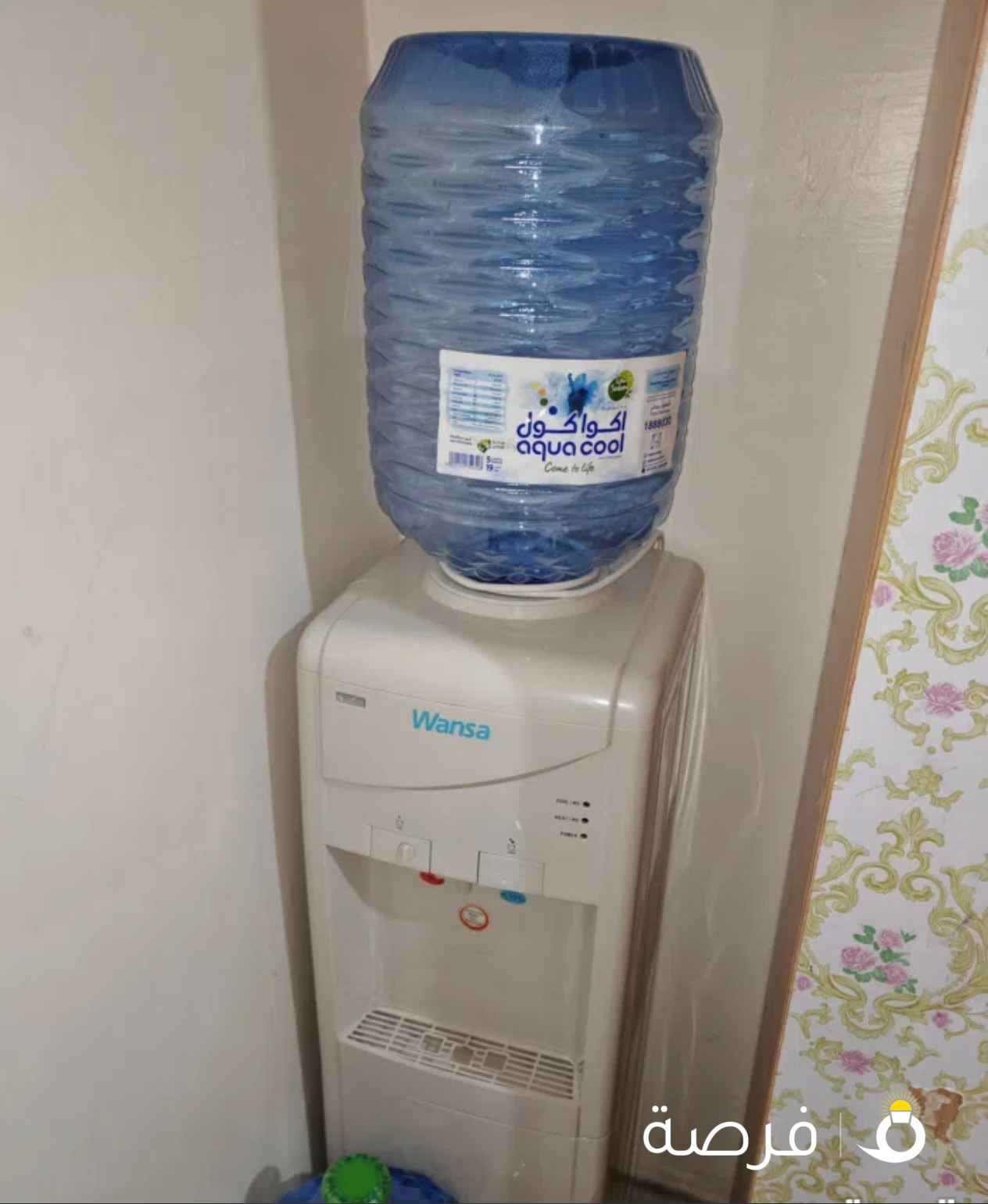 مبرد مياة Wansa بارد وساخن بحالة جيدة