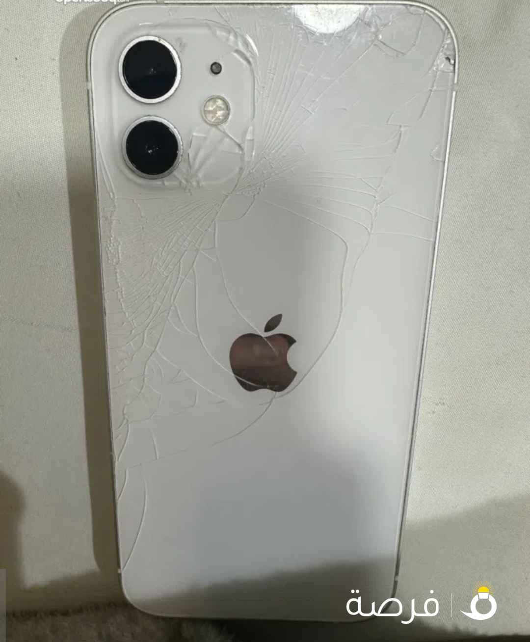 ايفون 12 عادي بحاله ممتازه