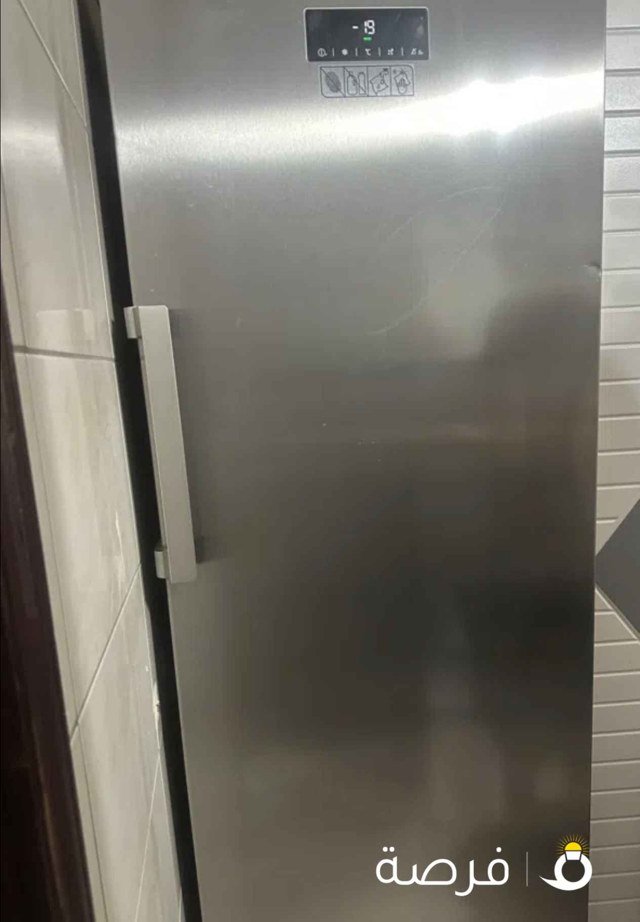 للببع فليزر واقف