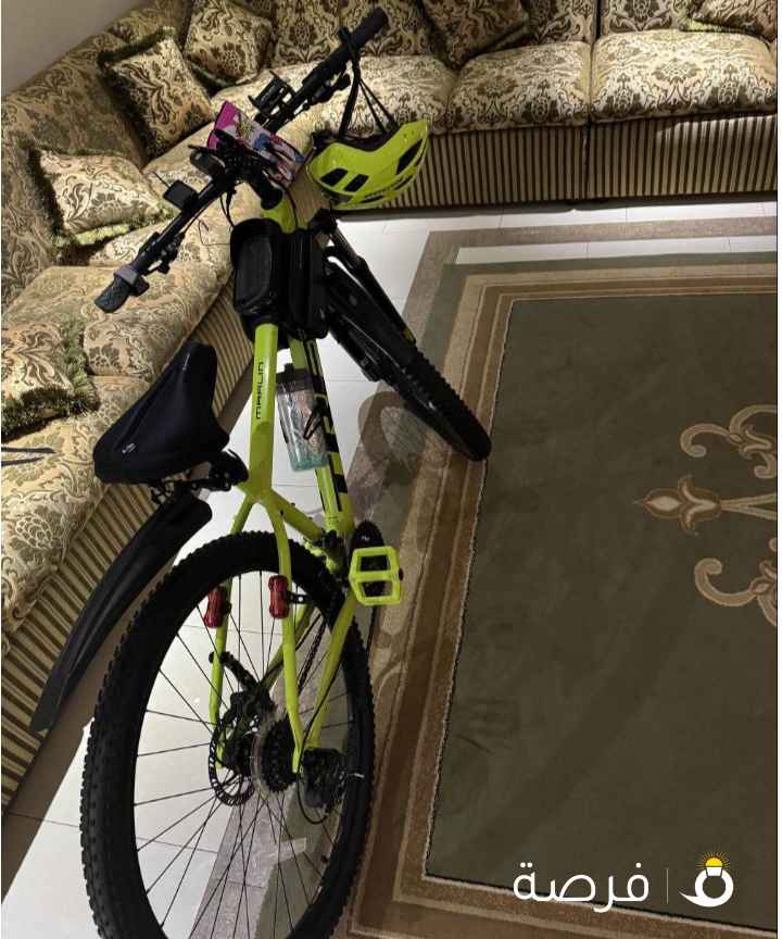 قاري 5 trek marlinفل اكسسوارات لون مميز
مقاسm لى طول ‎176