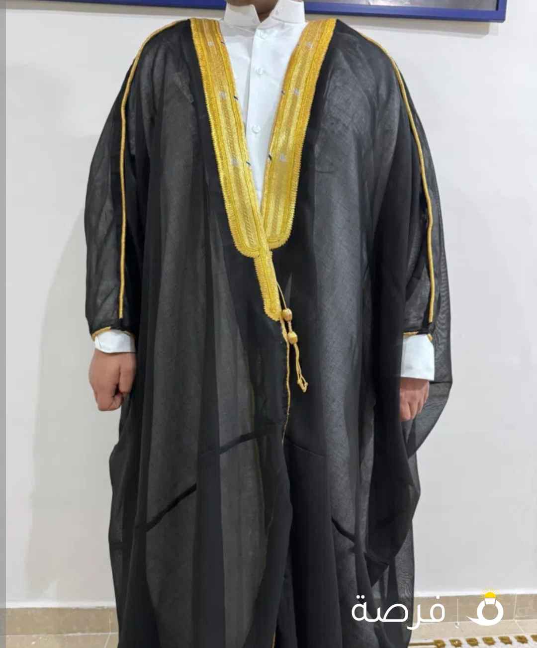 بشوت ملكية متوفر تطريز يدوي او ماكينة