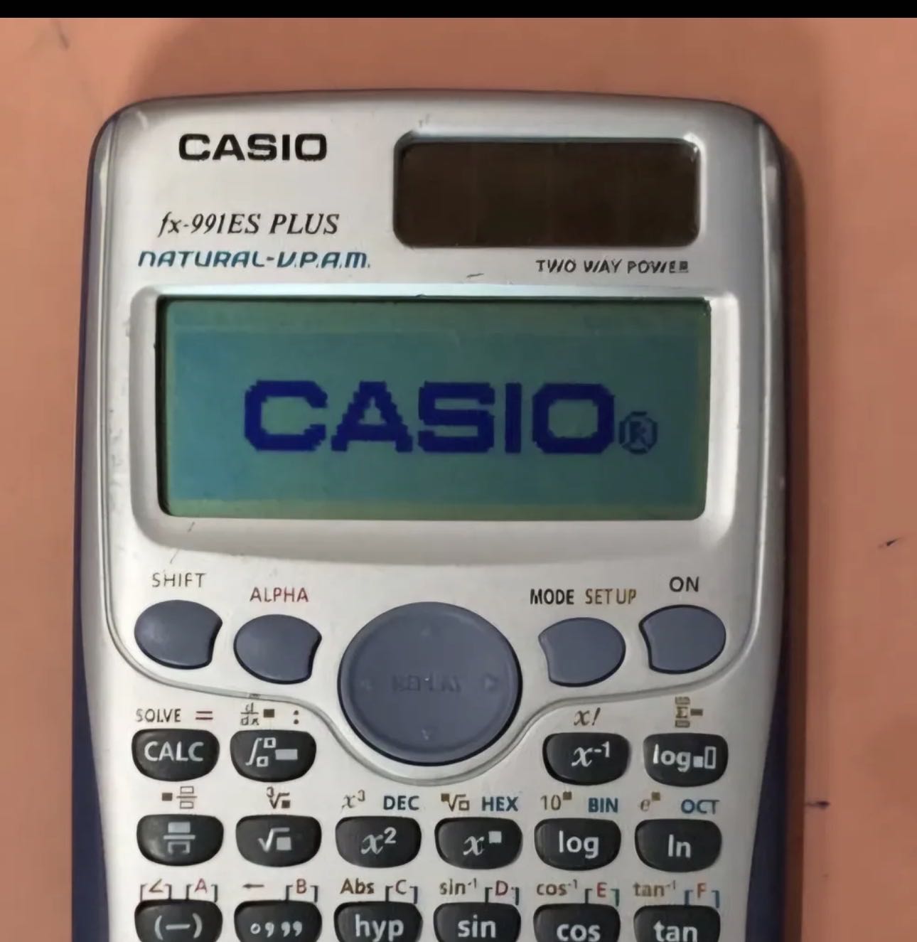 اله حاسبه علميه fx991 لطلاب ثانوي