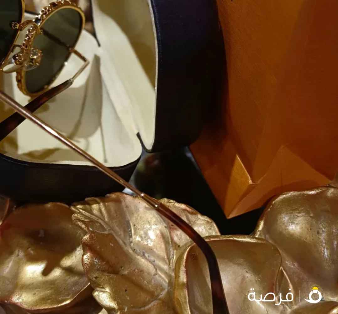 للبيع نظارة Louis Vuitton