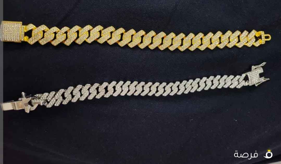 أساور بلون الذهبي والفضي