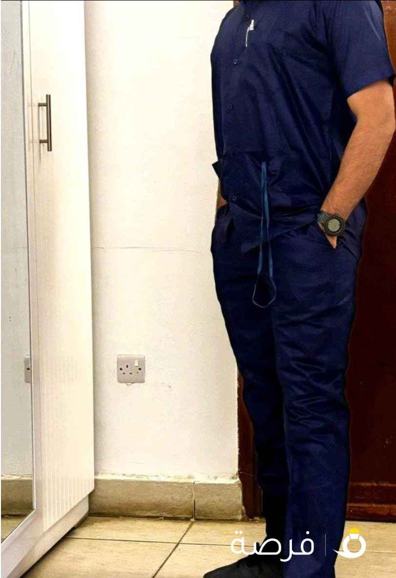 أنا ممرض أحتاج إلى وظيفة لرعاية المرضى .. خبرة 4
سنوات يطلب عمل وتحویل