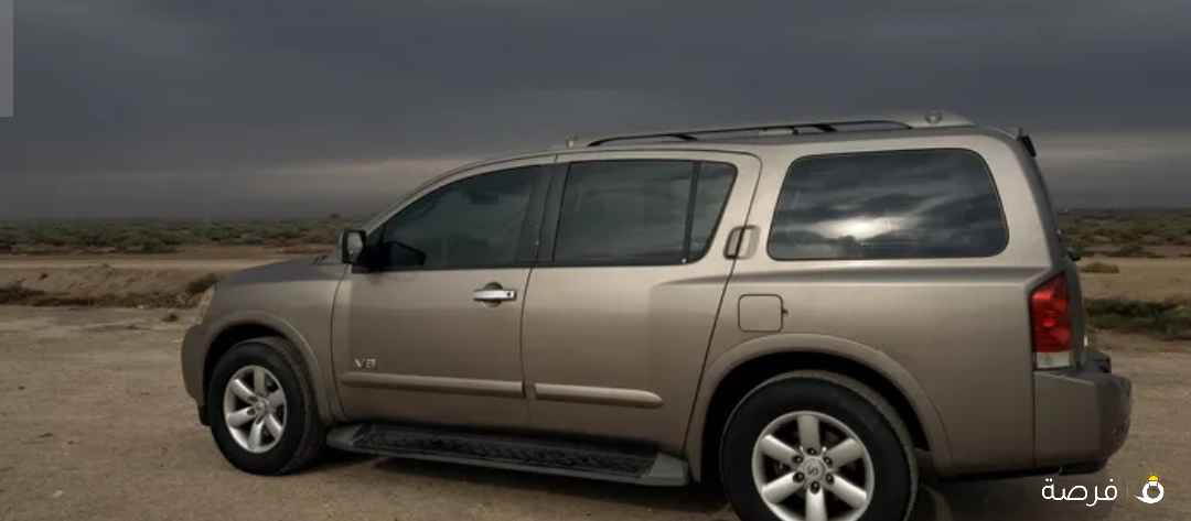 2007 Nissan Armada SE, beige, 327,805 km. Family car, non-smoker