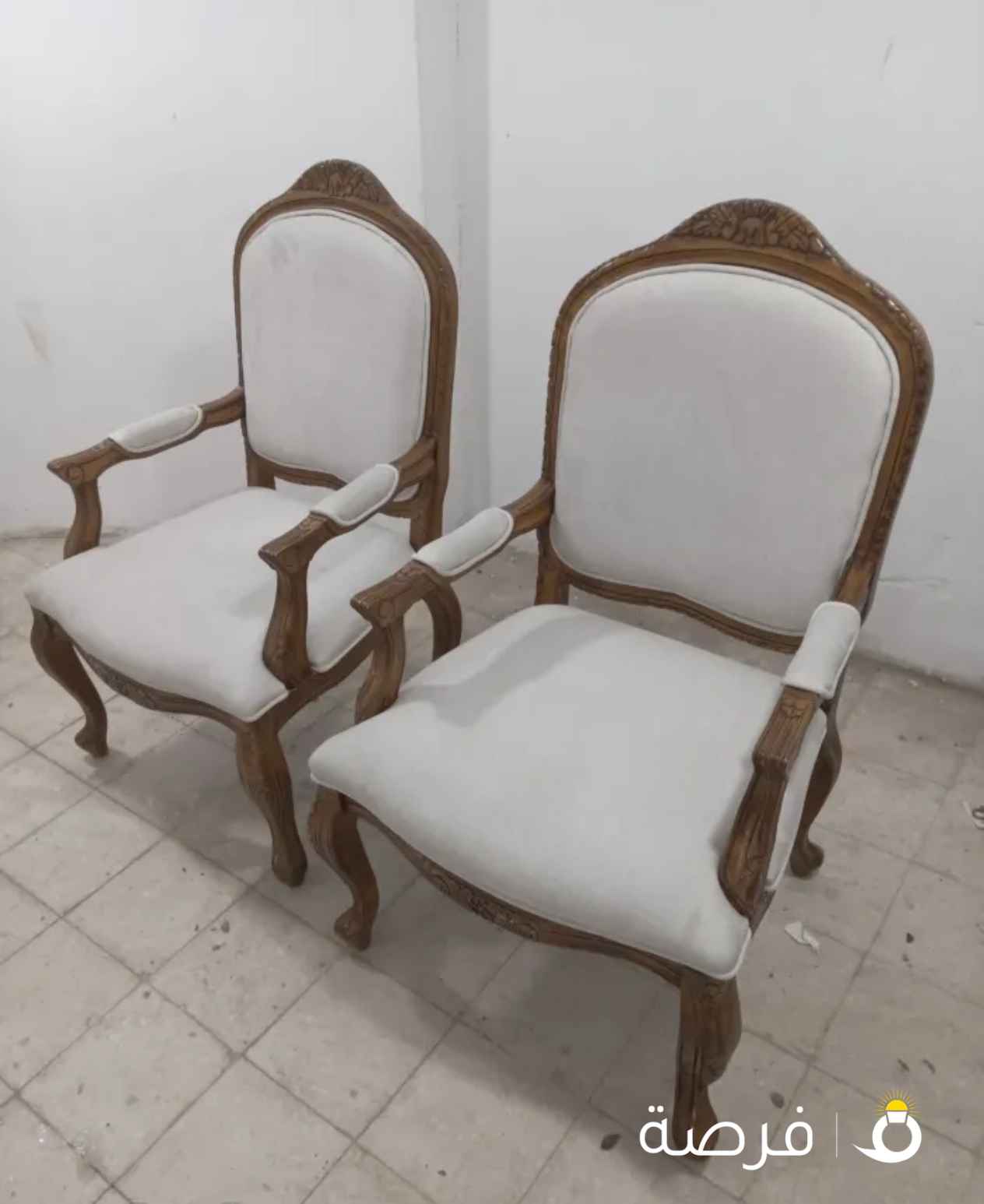 تنجيد أثاث منزلي شقق فندقيه يخوت كافيهات مطاعم صالونات ستاير خامات رول عازل لشمس جميع مناطق الكويت