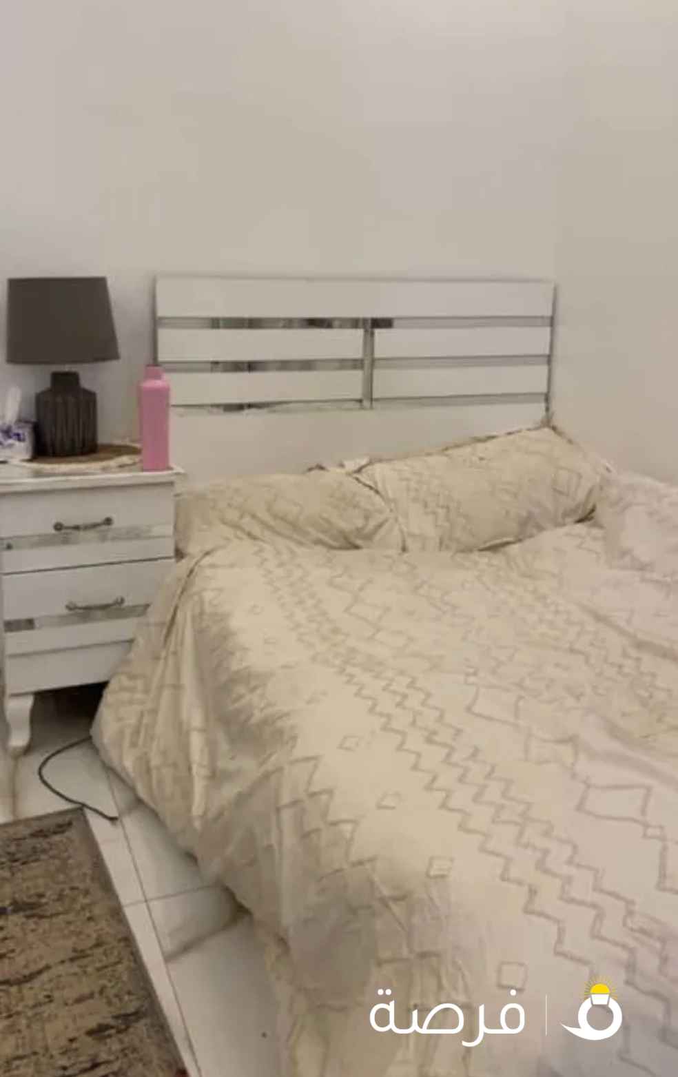 للبيع غرفة نوم نفر ونص