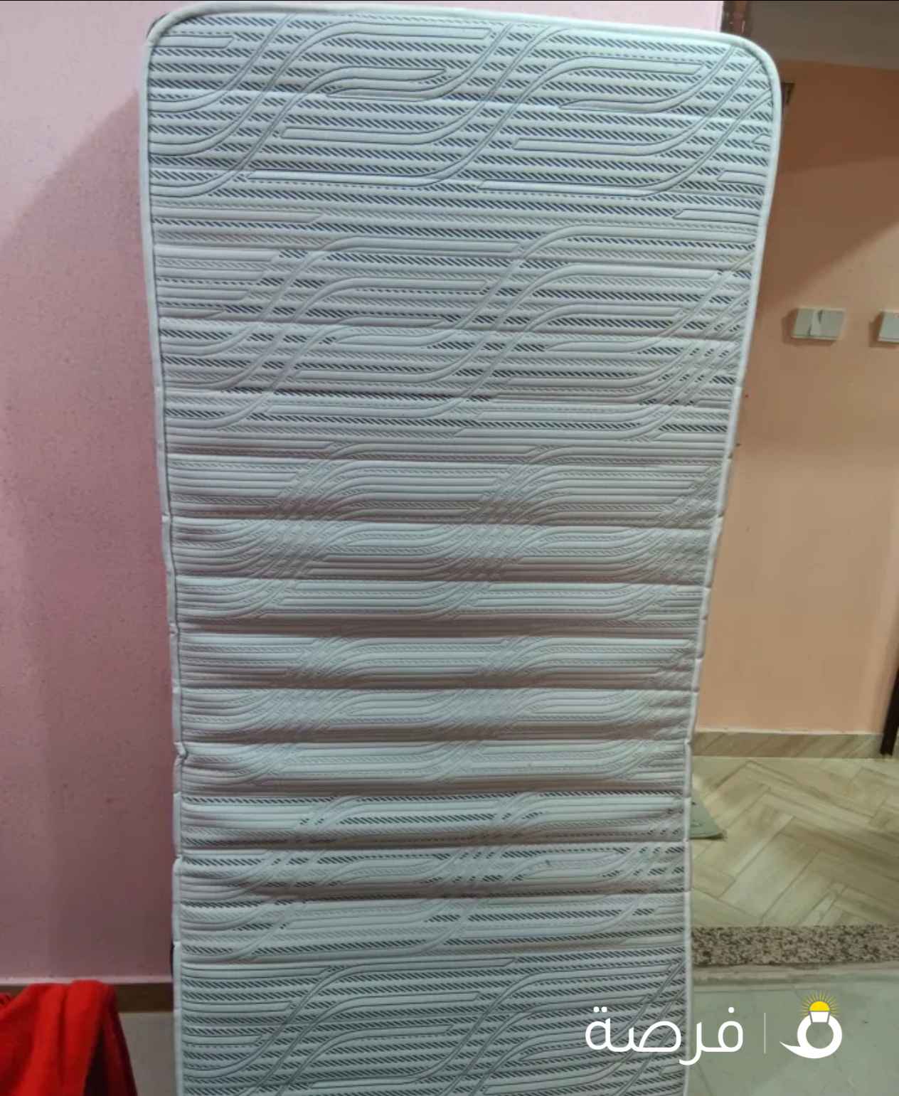 فرشة طبية مفردة للبيع كفالة 5 سنوات من الجريوي لصناعة الاسفنج. قماش بلجيكي طول 185 عرض 90 سماكة 15