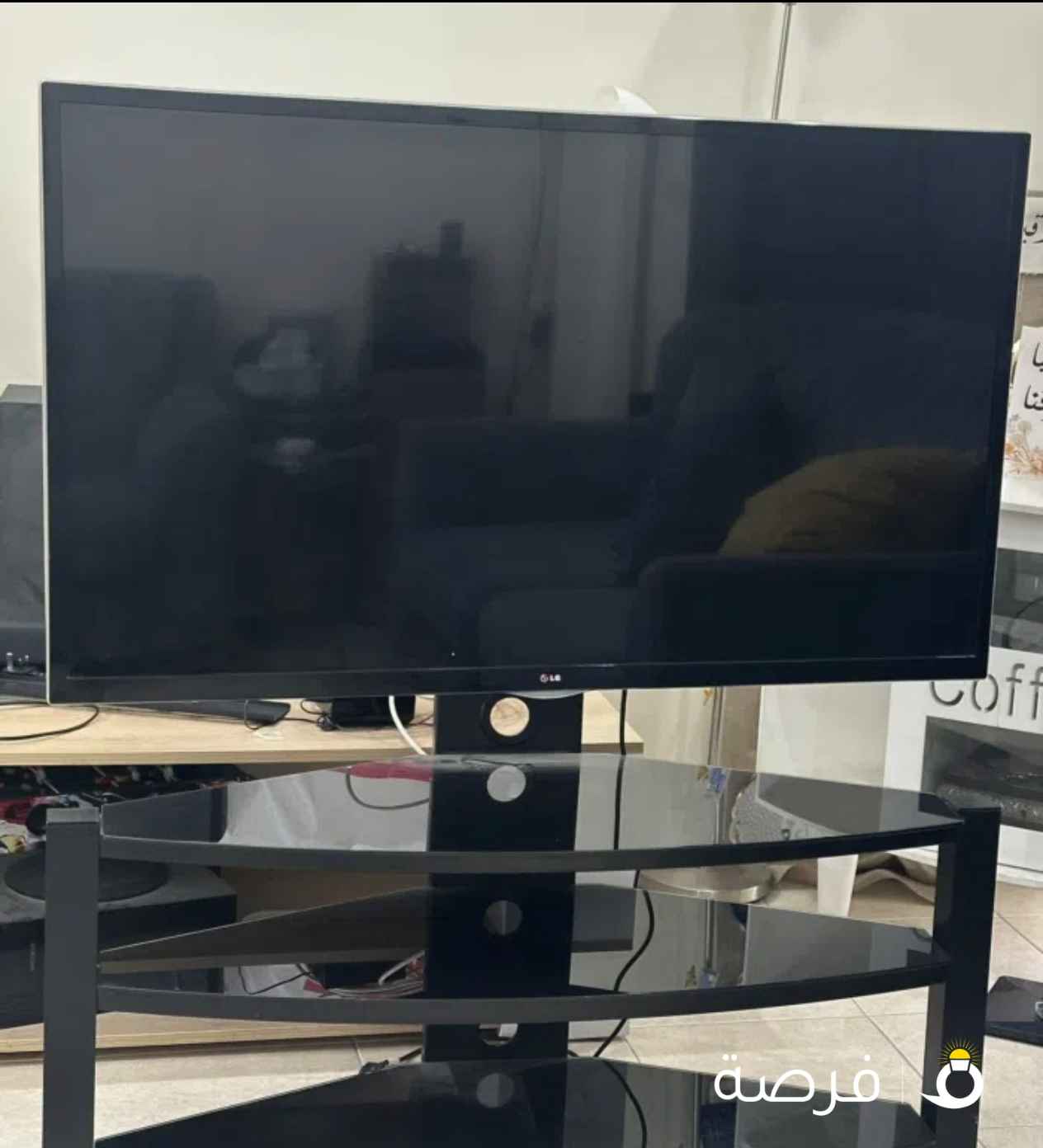 تلفزيون مع قاعدة