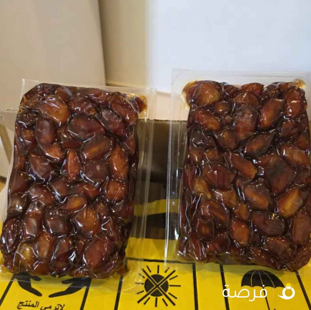 للبيع تمر وسمن غنم عكه بري