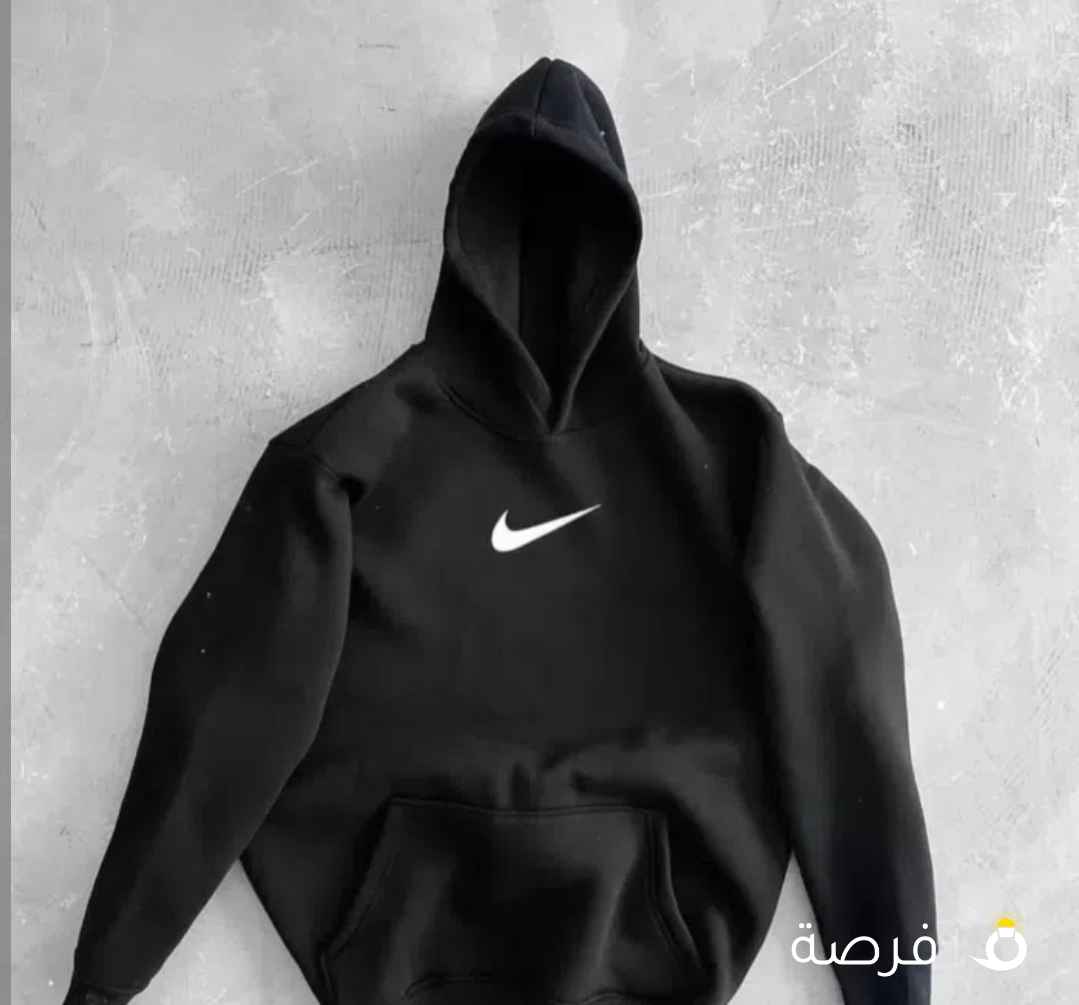 متوفر هوديهين فقط نايك واحد اسود والتاني ابيض