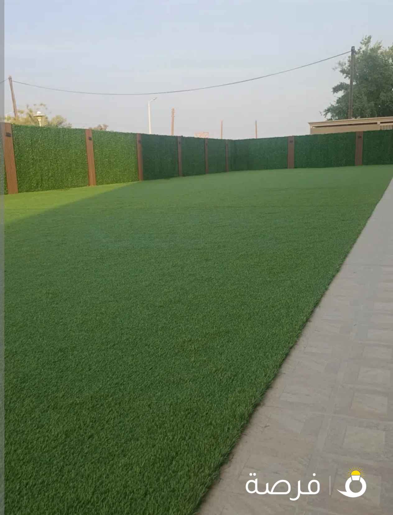 تنسيق حدائق وتركيب الثيل الصناعى والشبك التركى وزرع الثيل الطبيعى وتركيب البلاط المتتداخل والكربستون