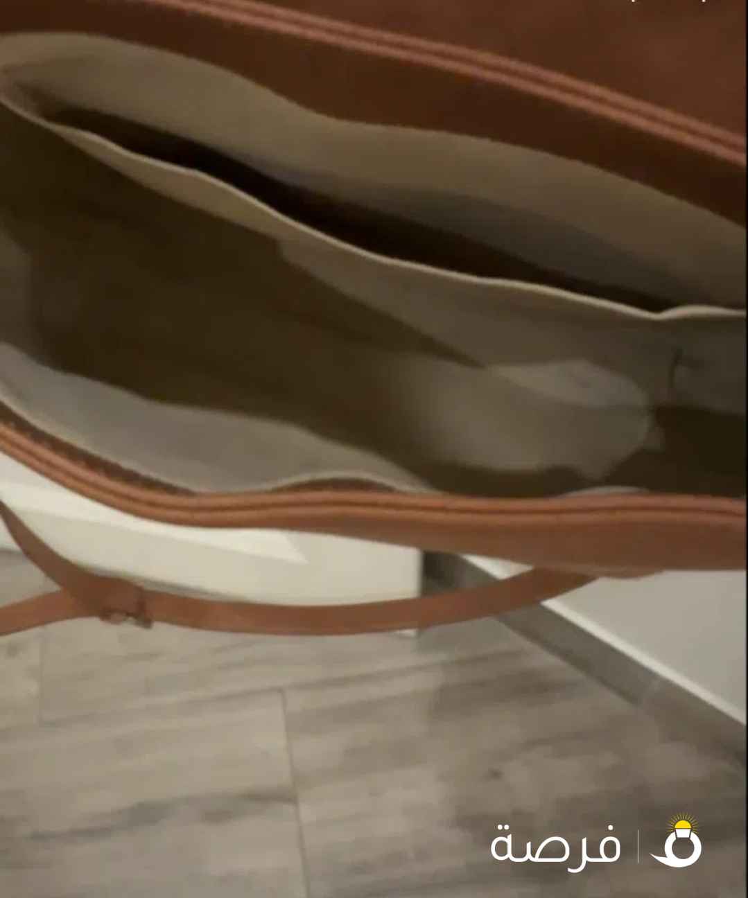 شنطة ماركة Ugg كروس استعمال بسيط