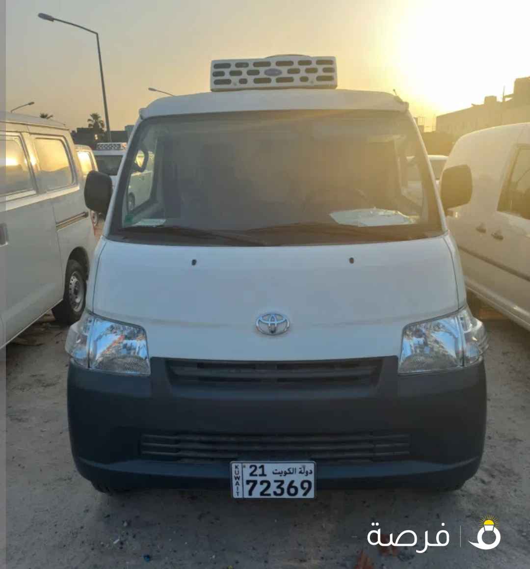 تأجير باص تويوتا لايت مبرد ثلاجة 2023 بأفضل الأسعار مكتب روز اتس