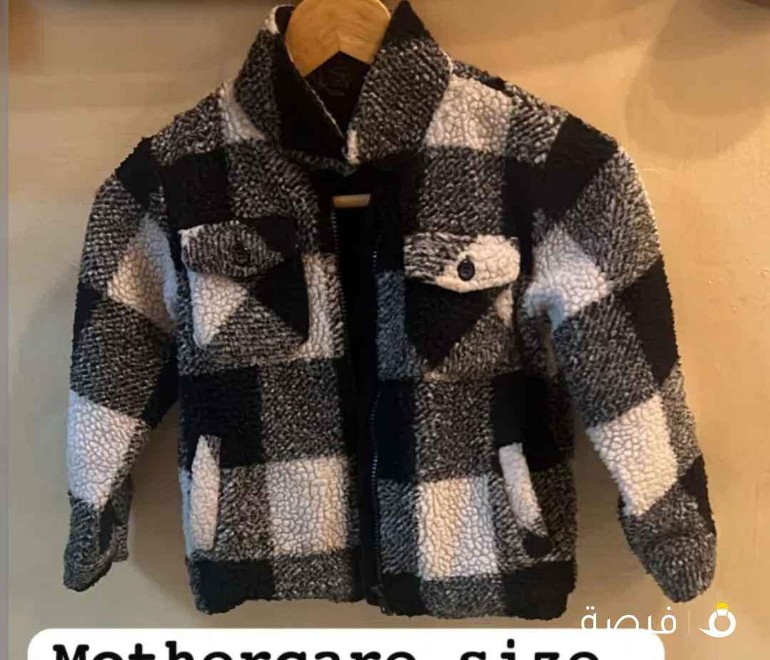 جاكيتات بمقاسات مختلفة