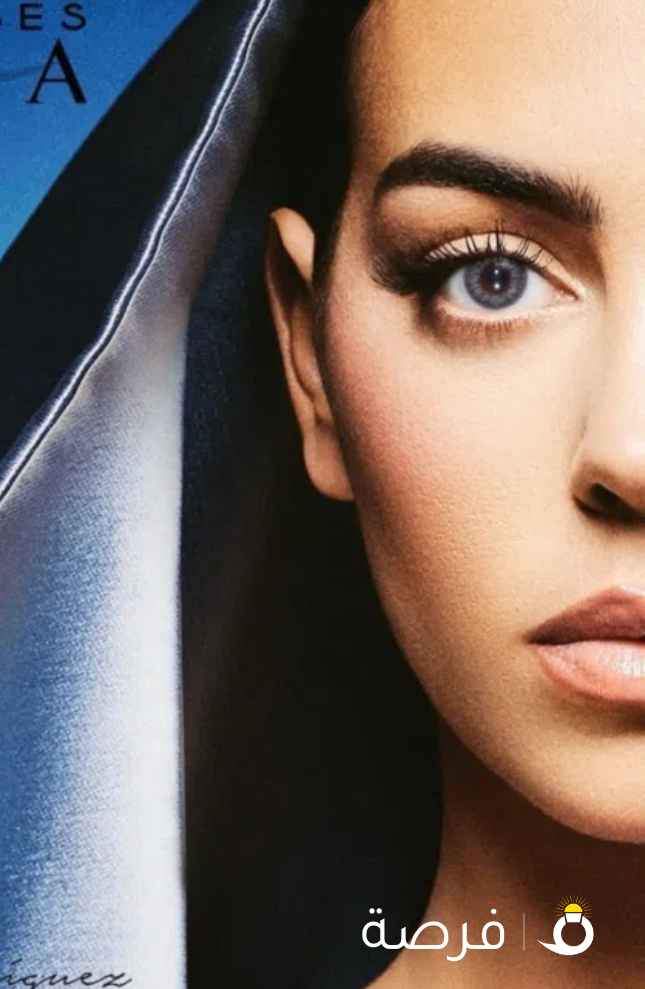 عدسات لاصقة ماركات منوعة