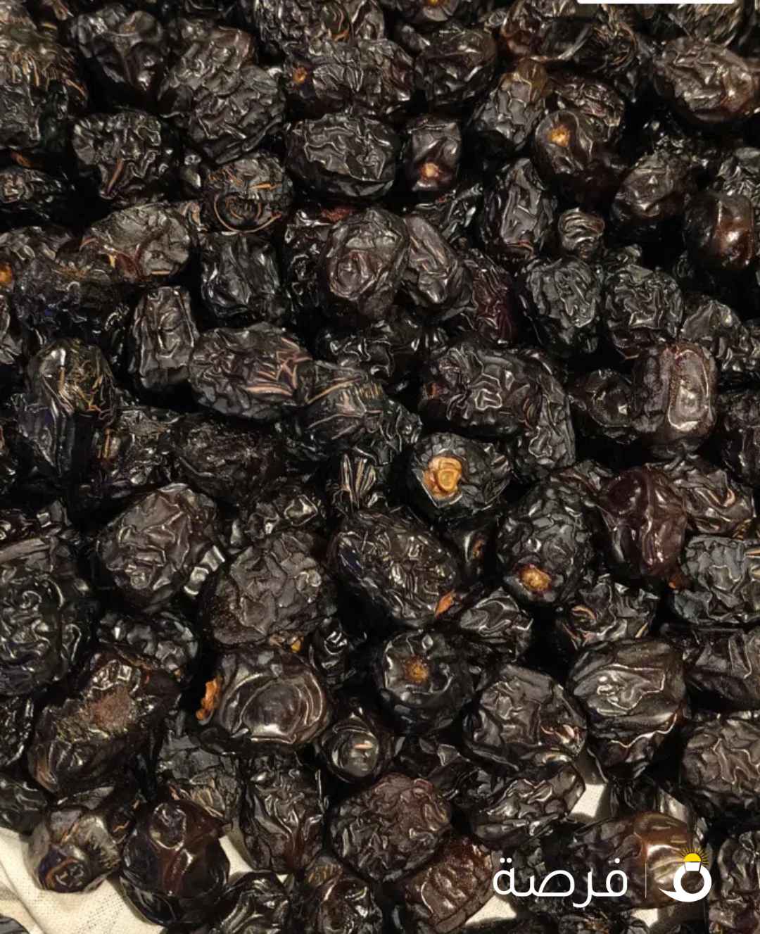 تمر عجوة المدينة المنورة كرتون ⁦⁦20⁩⁩ كيلو