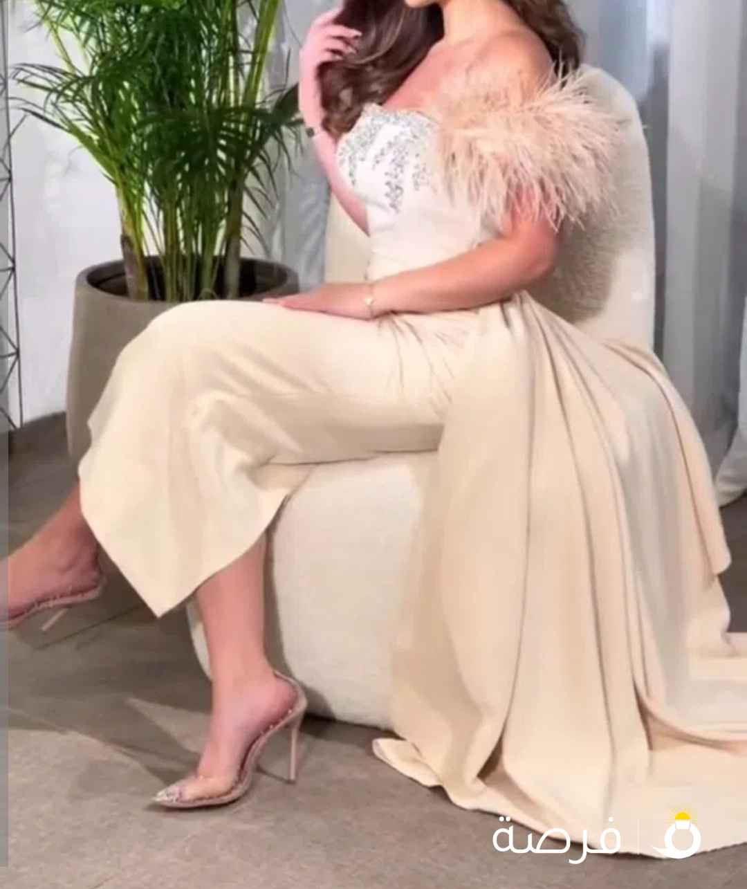 فستان سهره نظيف