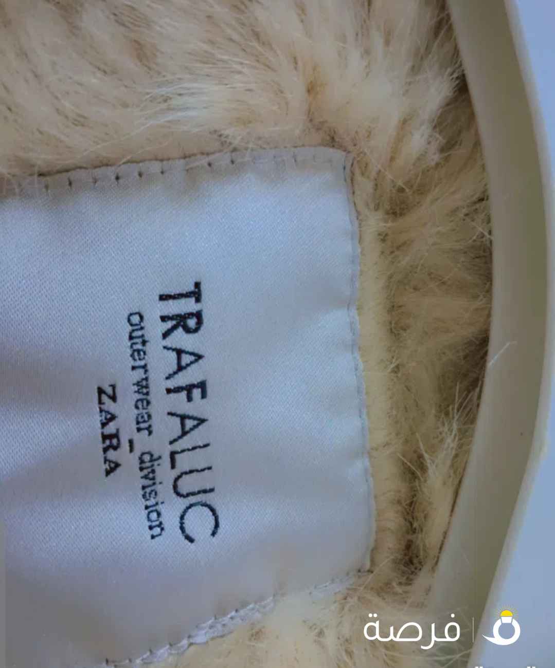 جاكيت فرو جديد من زارا قيم جدا وشيك جدا باللبس يلبس من ميديم لاكس لارج