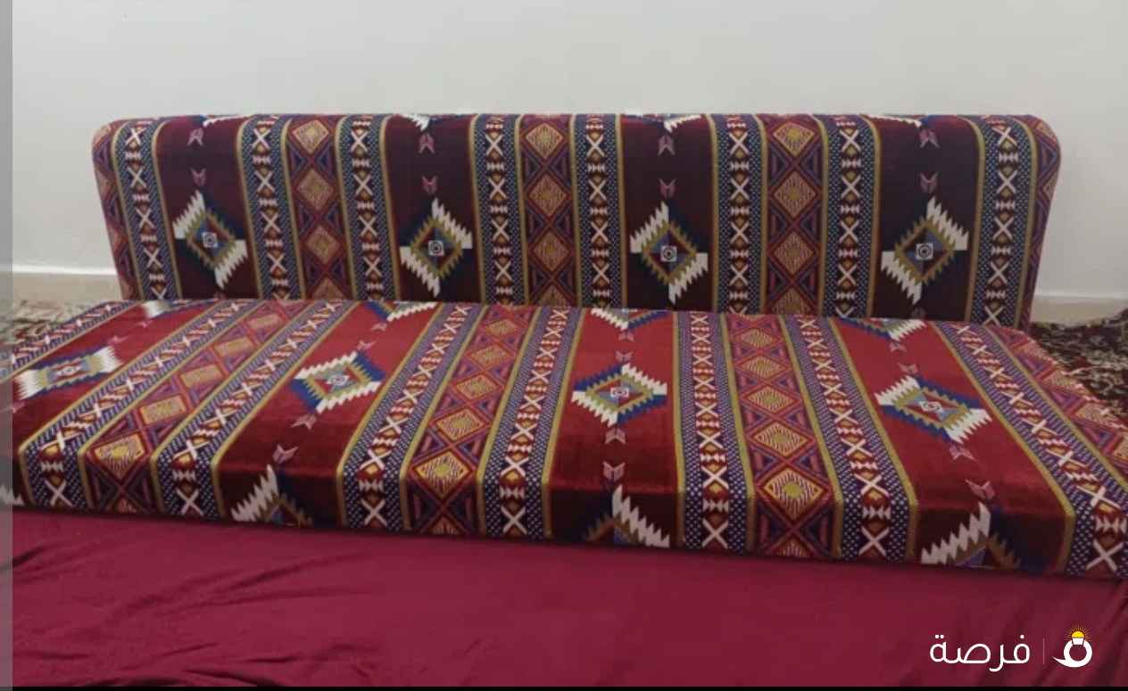 جلسات عربية نظيفة واستعمال خفيف جدا شخص واحد