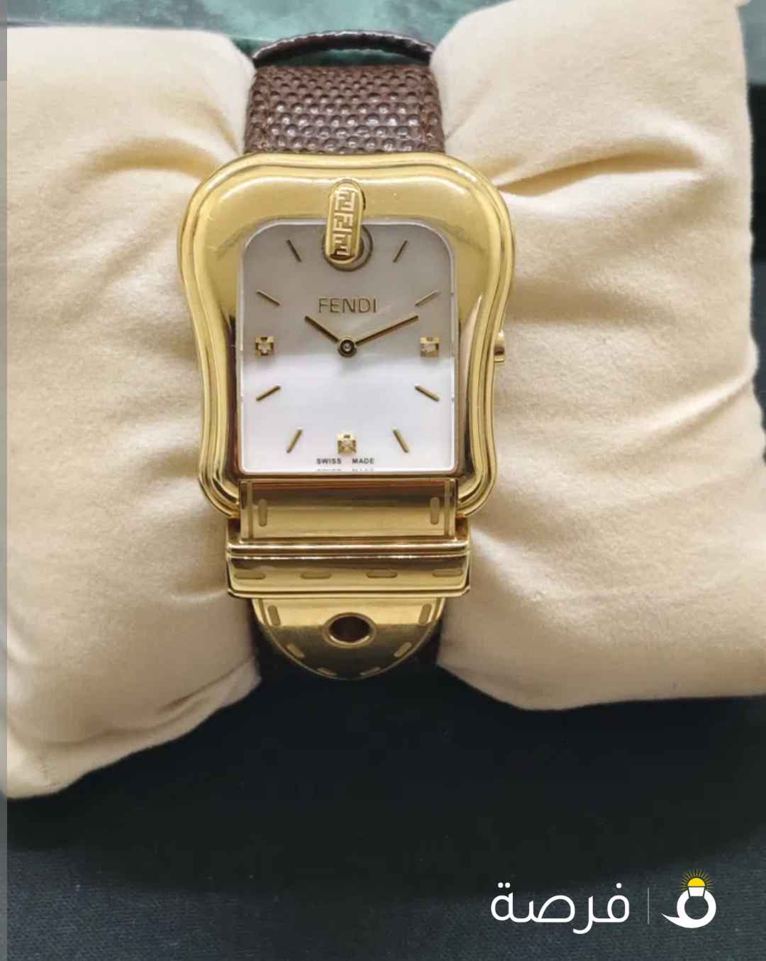 Fendi Mother of Pearl Gold Plated Stainless Steel Leather B.Fendi 3800G Women's Wristwatch 33 mm Q